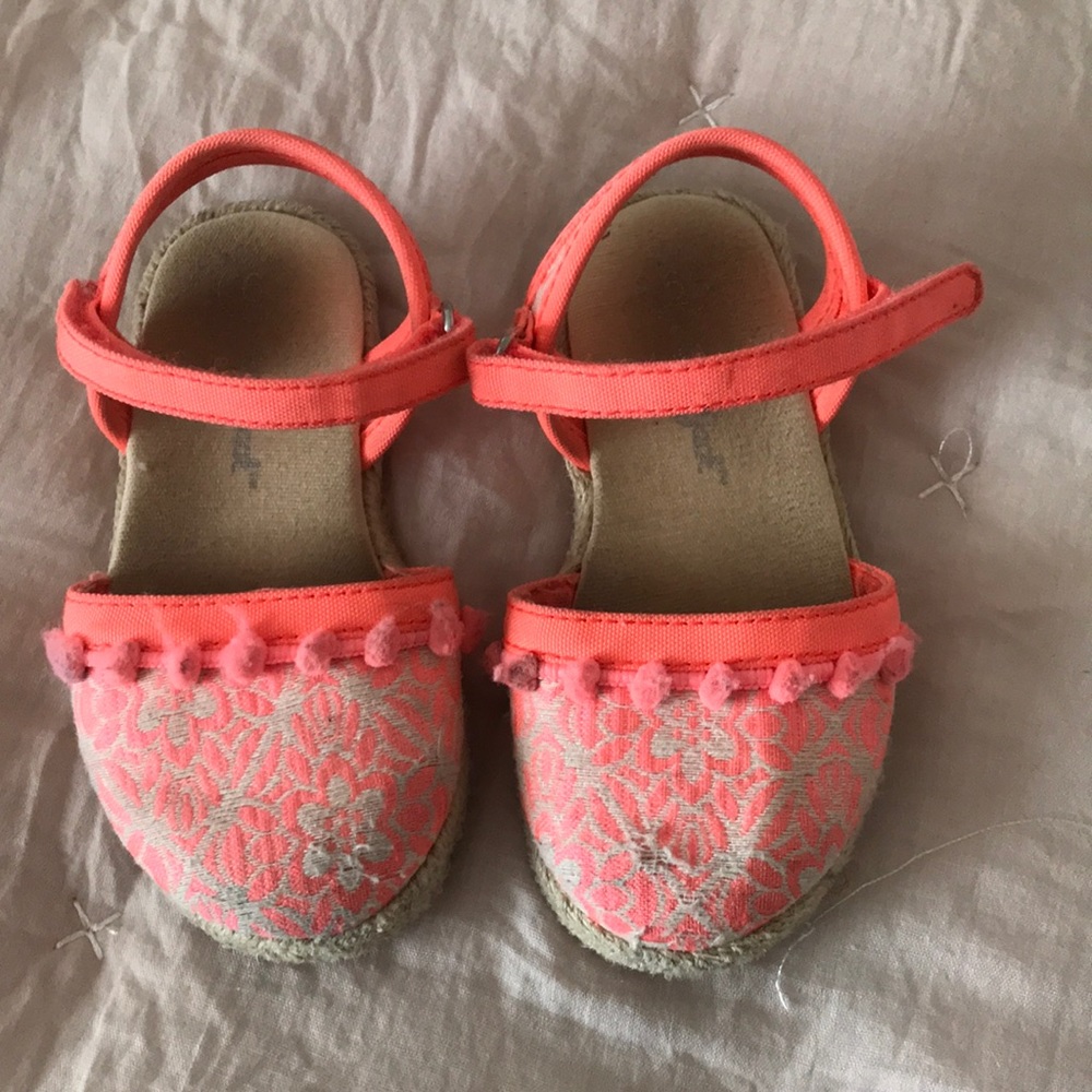Cat & jack sandals